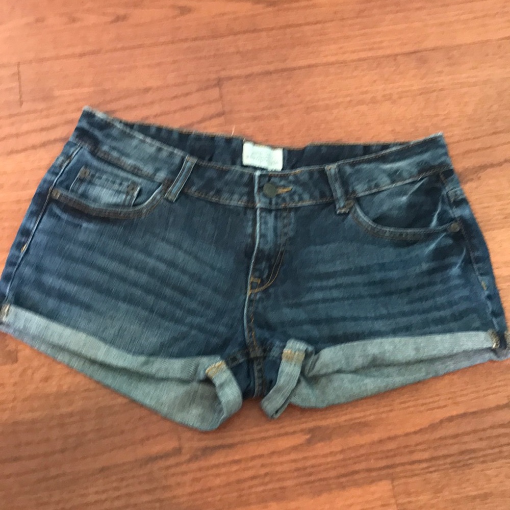 Aeropostale Jean shorts size 9/10